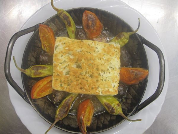 gegrillter Schafskäse